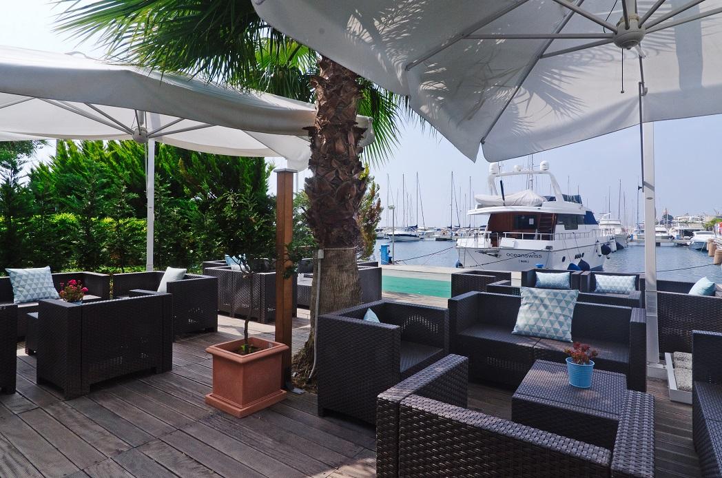 Hotel Riviera Dei Fiori San Lorenzo al Mare Ngoại thất bức ảnh